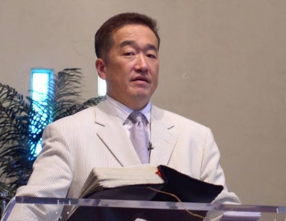 Pastor Robert Shinn Biography